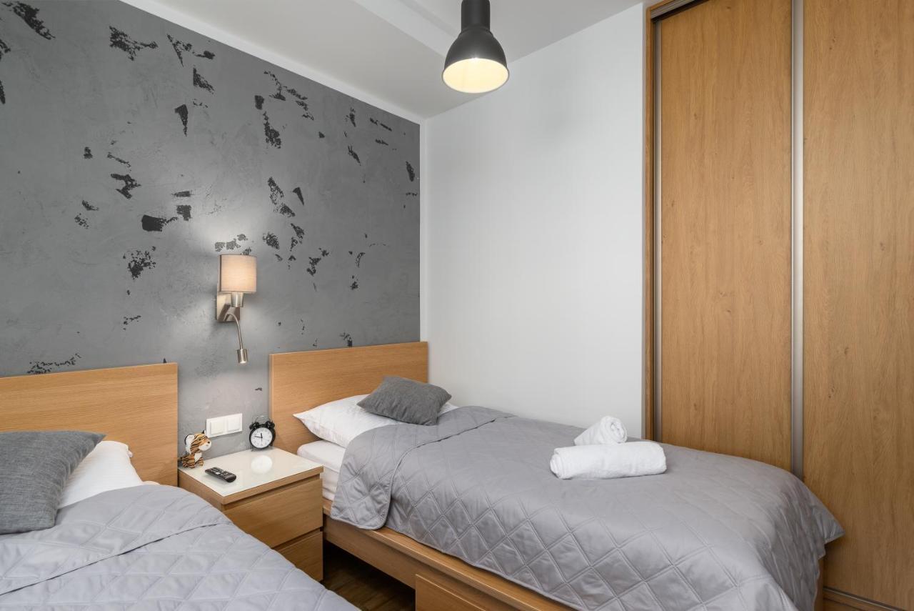 Czarna Perla- Apartament Przy Solisku Szczyrk Exterior photo